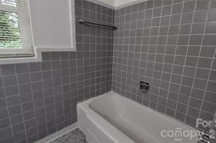 1662 Browns Ave, Charlotte, NC 28208 - Photo 12