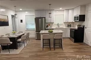 1662 Browns Ave, Charlotte, NC 28208 - Photo 6