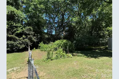 1662 Browns Avenue, Charlotte, NC 28208 - Photo 22