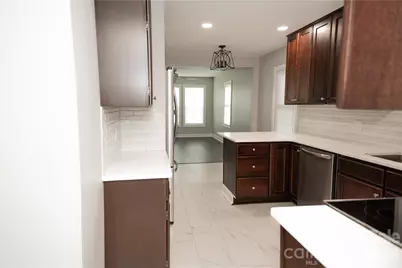 1215 W 4th Avenue, Gastonia, NC 28052 - Photo 4