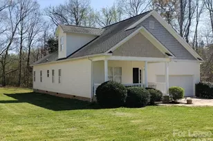 626 Neal Dr, Charlotte, NC 28213 - Photo 1