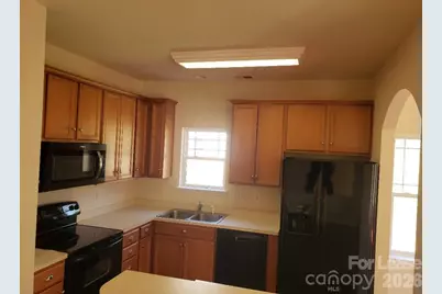 626 Neal Drive, Charlotte, NC 28213 - Photo 8