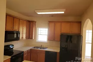 626 Neal Dr, Charlotte, NC 28213 - Photo 8