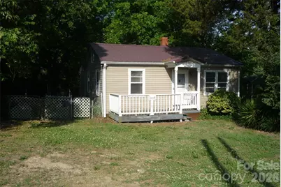 407 N Pear Street, Gastonia, NC 28054 - Photo 2