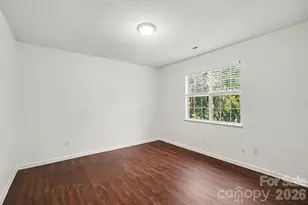 12127 Landing Green Dr, Charlotte, NC 28277 - Photo 6