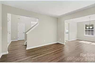 9828 Aventide Lane, Charlotte, NC 28215 - Photo 8