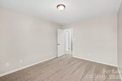 9828 Aventide Lane, Charlotte, NC 28215 - Photo 14