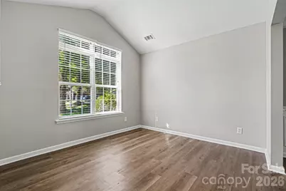 7824 Belchester Circle, Charlotte, NC 28215 - Photo 14