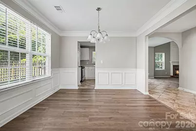 7824 Belchester Circle, Charlotte, NC 28215 - Photo 4