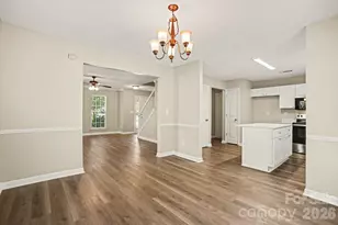 12505 Britton Wood Pl, Charlotte, NC 28278 - Photo 4