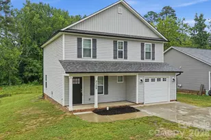 3109 Cochrane Dr, Charlotte, NC 28269 - Photo 1