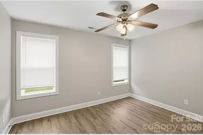 3109 Cochrane Drive, Charlotte, NC 28269 - Photo 16