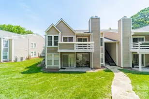9605 Vinca Cir, Charlotte, NC 28213 - Photo 1