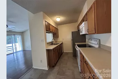 9605 Vinca Circle #G, Charlotte, NC 28213 - Photo 12