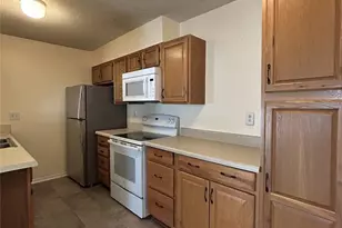 9605 Vinca Cir, Charlotte, NC 28213 - Photo 10