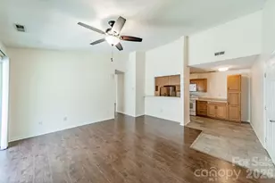 9605 Vinca Cir, Charlotte, NC 28213 - Photo 12