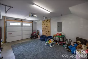101 Towne Pl, Clyde, NC 28721 - Photo 22
