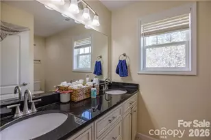 101 Towne Pl, Clyde, NC 28721 - Photo 14