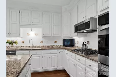 708 Barington Place, Matthews, NC 28105 - Photo 14