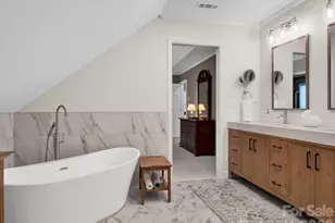 708 Barington Pl, Matthews, NC 28105 - Photo 32