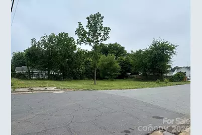 2211 Carmine Street, Charlotte, NC 28206 - Photo 2