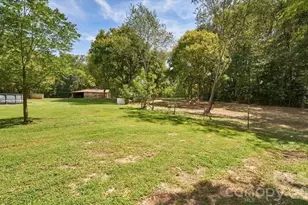 2727 N Moore Rd, Robbins, NC 27325 - Photo 42