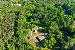 2727 N Moore Rd, Robbins, NC 27325 - Photo 48