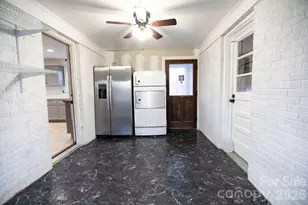 2727 N Moore Rd, Robbins, NC 27325 - Photo 18