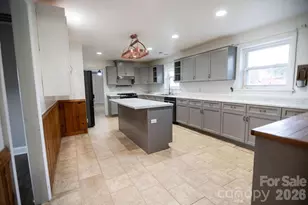 2727 N Moore Rd, Robbins, NC 27325 - Photo 10