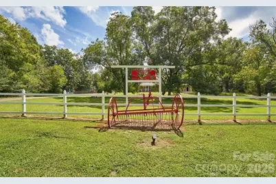 2727 N Moore Road, Robbins, NC 27325 - Photo 32