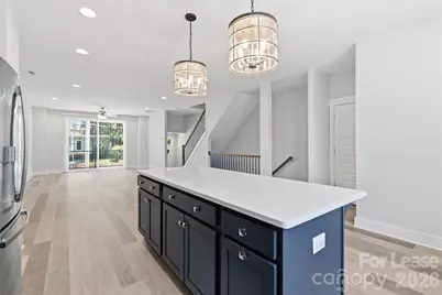 371 S Bruns Avenue, Charlotte, NC 28208 - Photo 12