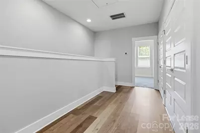 371 S Bruns Avenue, Charlotte, NC 28208 - Photo 18