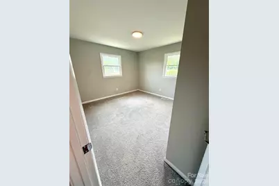 130 N Arlington Avenue, Jonesville, NC 28642 - Photo 16