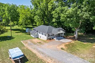3407 Ratchford Dr, Gastonia, NC 28056 - Photo 4