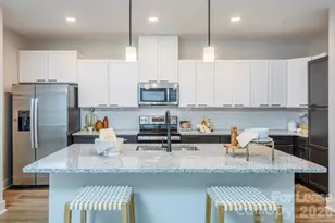1035 Strensall Ln, Charlotte, NC 28217 - Photo 16