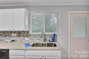 445 Peachtree St, Albemarle, NC 28001 - Photo 20