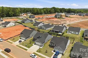 982 Pemberley St, Lancaster, SC 29720 - Photo 32