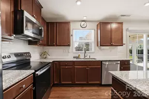 982 Pemberley St, Lancaster, SC 29720 - Photo 12