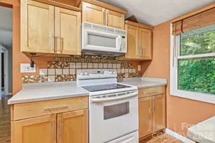 3383 Thickety Rd, Clyde, NC 28721 - Photo 22