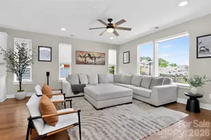 2024 Bryant Park Dr, Charlotte, NC 28208 - Photo 10