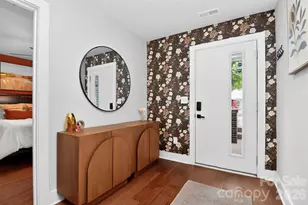 2024 Bryant Park Dr, Charlotte, NC 28208 - Photo 4