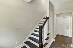 131 Grandin Rd, Charlotte, NC 28208 - Photo 16