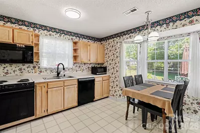 1010 Ridgefield Circle, Indian Trail, NC 28079 - Photo 8