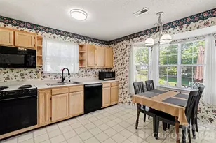 1010 Ridgefield Cir, Indian Trail, NC 28079 - Photo 8