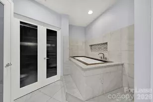 210 N Church St, Charlotte, NC 28202 - Photo 28