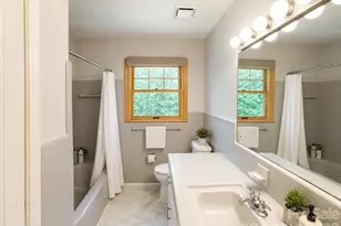 1702 Wildwood Rd, Gastonia, NC 28052 - Photo 14