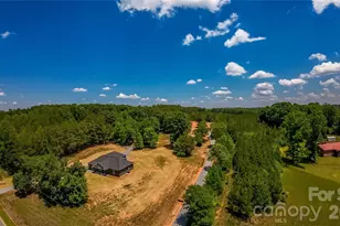 3100 Henry Knob Rd, Clover, SC 29710 - Photo 32
