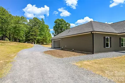 3100 Henry Knob Road, Clover, SC 29710 - Photo 20