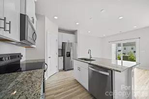 1330 Falling Acorn Ln, Concord, NC 28027 - Photo 4