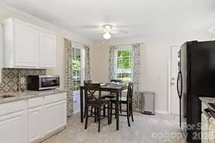 144 Hanover St, Asheville, NC 28806 - Photo 6